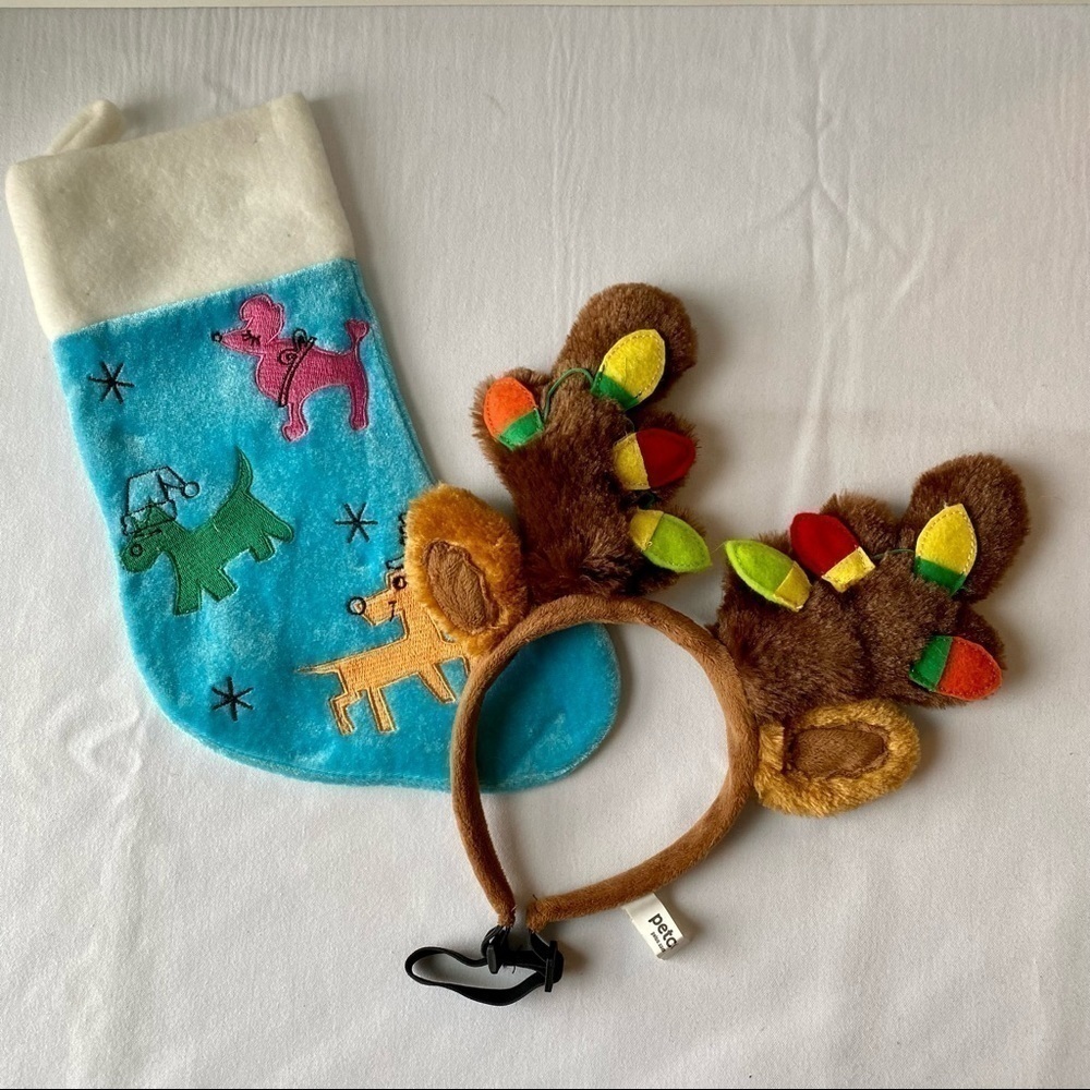 Dog christmas stocking & dog reindeer antlers size M/L with christmas lights